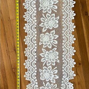 Vintage Doily  Lace Table Runner